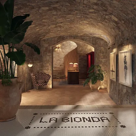 La Bionda - Adults Only 4* Begur