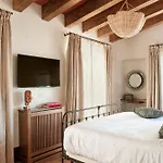 La Bionda - Adults Only Begur