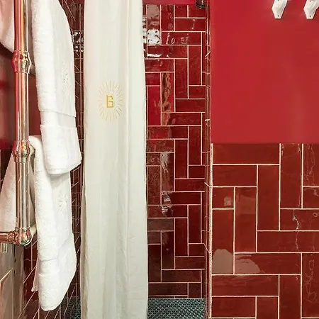 La Bionda - Adults Only